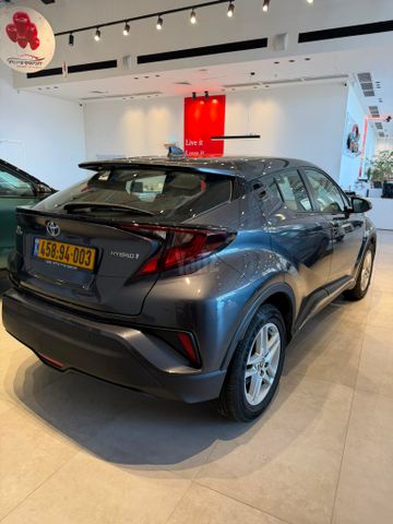 טויוטה C-HR