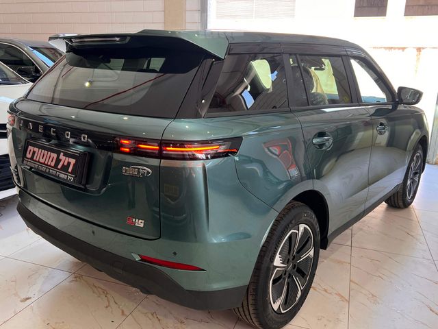ג'אקו J5