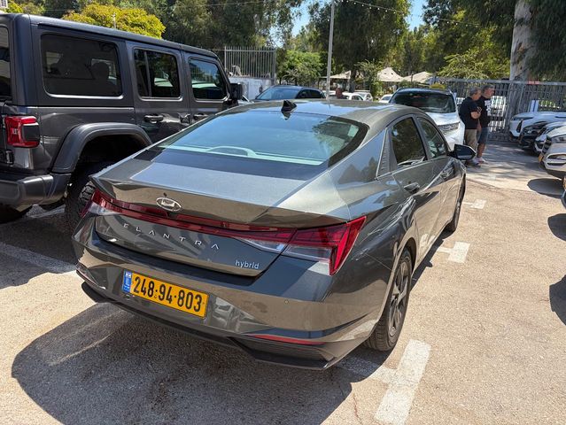 יונדאי אלנטרה