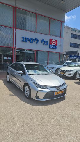 מודעת רכב טויוטה קורולה