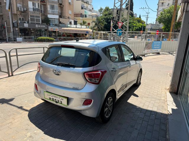 יונדאי i10