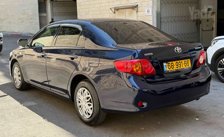 טויוטה קורולה
