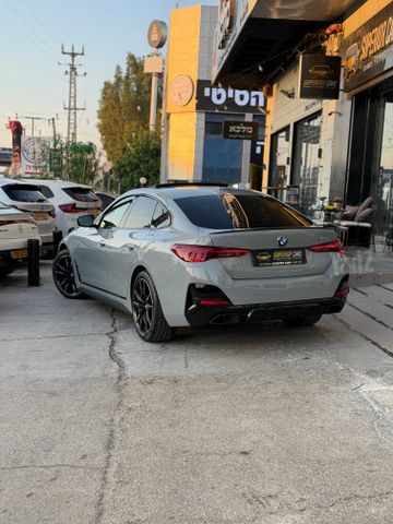 מודעת רכב ב מ וו סדרה 4