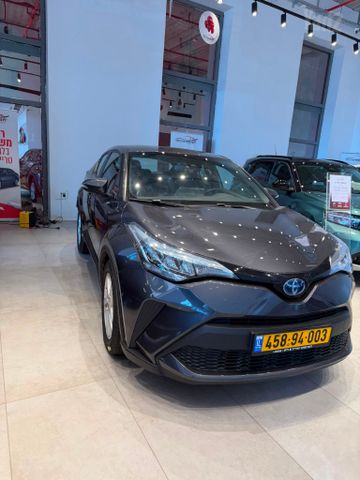 טויוטה C-HR