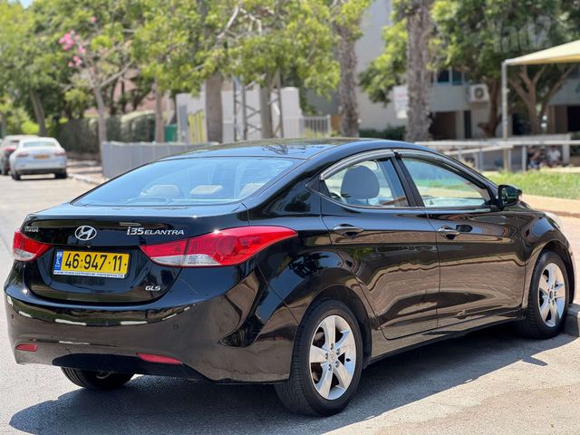 יונדאי I35