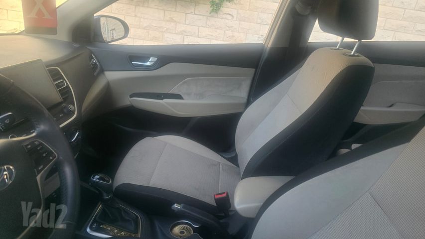 יונדאי אקסנט i25