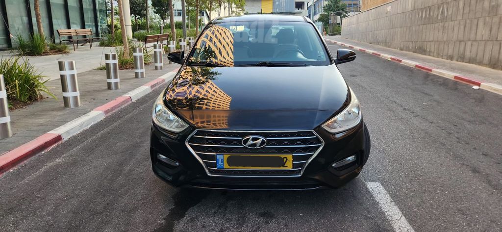 יונדאי אקסנט i25