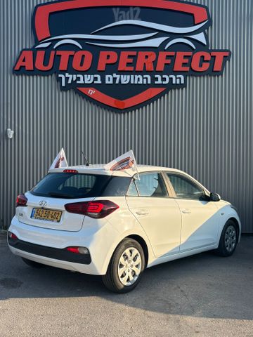 יונדאי i20