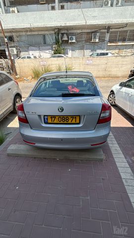 סקודה אוקטביה