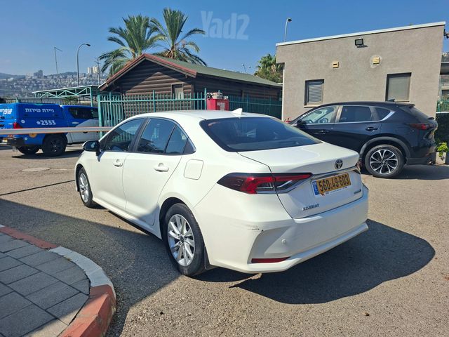 טויוטה קורולה