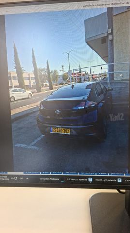 מודעת רכב יונדאי איוניק