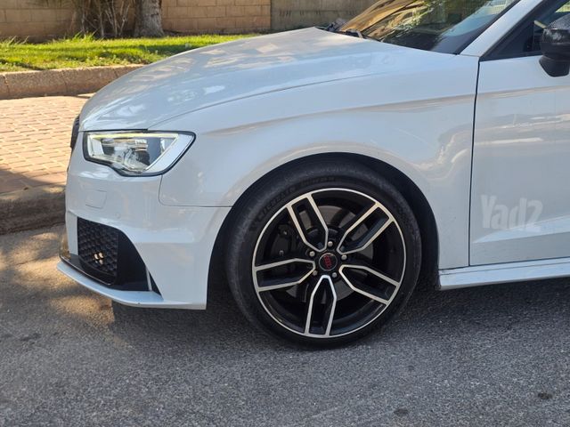 אאודי S3