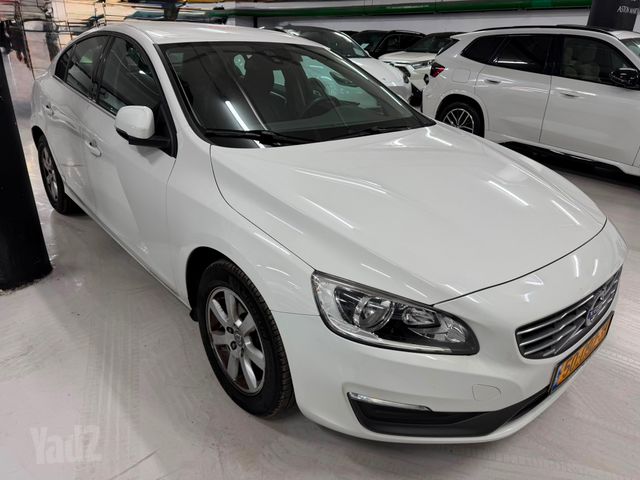 וולוו S60