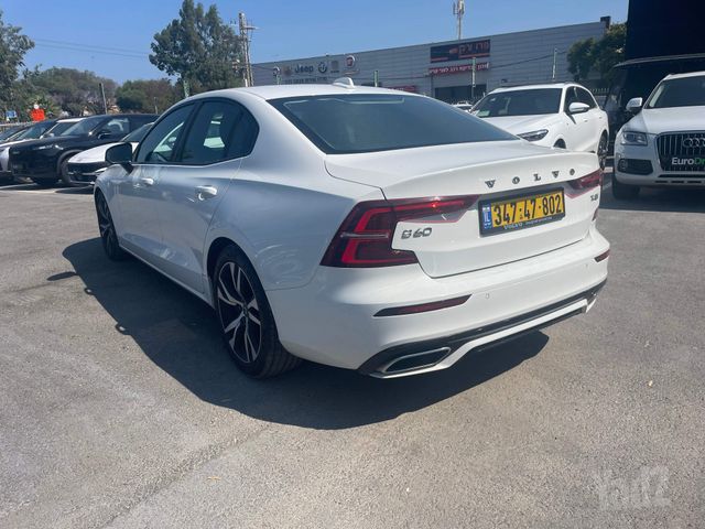 וולוו S60