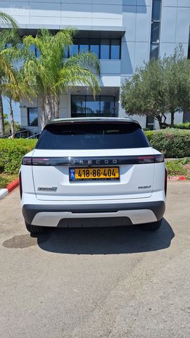 ג'אקו J7