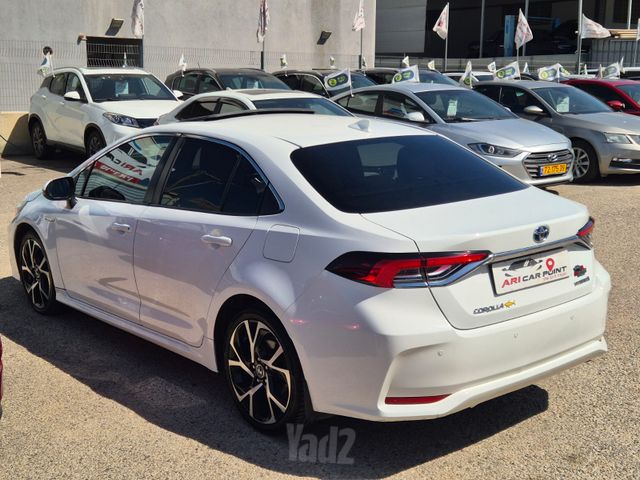 טויוטה קורולה