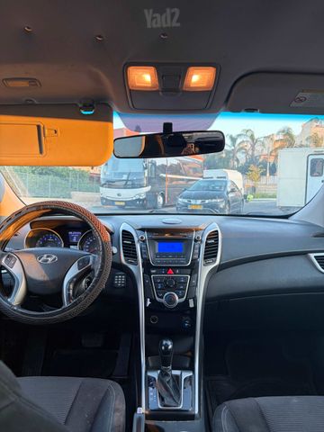 יונדאי i30