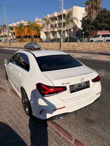 מרצדס-בנץ A-class