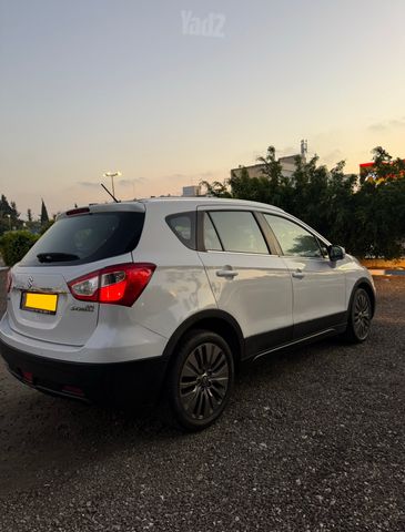 סוזוקי קרוסאובר