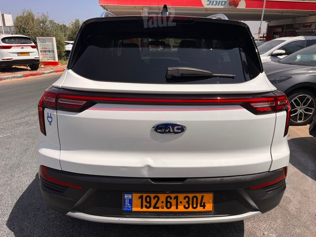 ג׳יי.איי.סי E-JS4