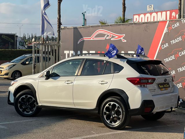 סובארו XV