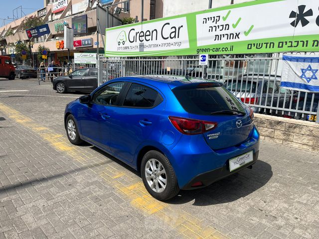 מאזדה 2