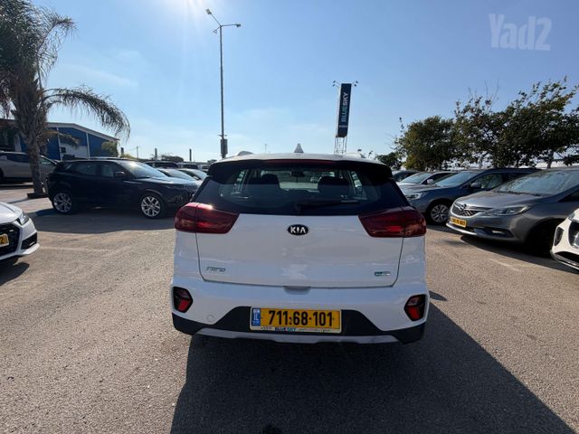 קיה נירו