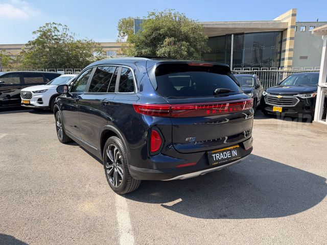 סקייוול ET5