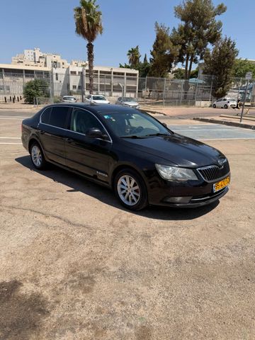 מודעת רכב סקודה סופרב