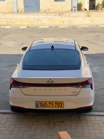מודעת רכב יונדאי אלנטרה