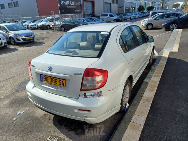 סוזוקי SX4