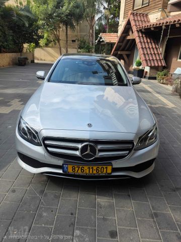 מודעת רכב מרצדס-בנץ E-class
