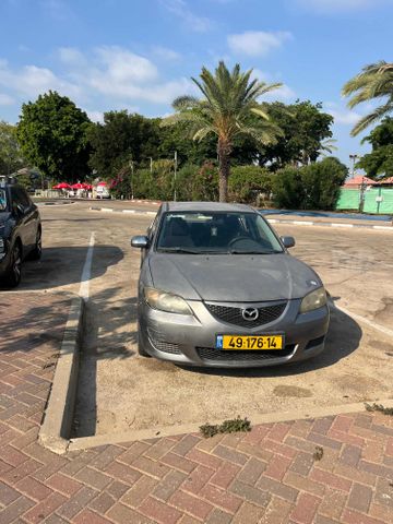 מודעת רכב מאזדה 3