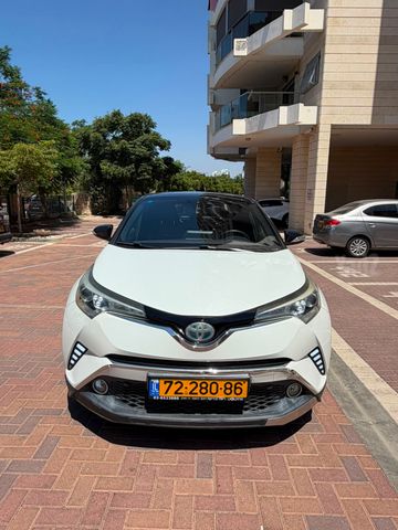 טויוטה C-HR