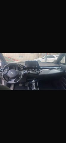 מודעת רכב טויוטה C-HR