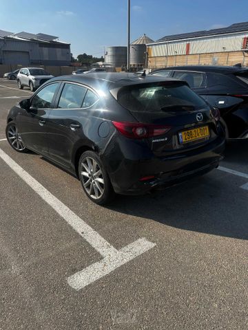 מאזדה 3