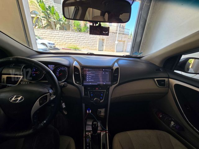 יונדאי i30