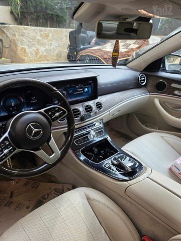 מרצדס-בנץ E-class
