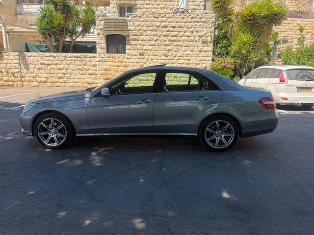 מרצדס-בנץ E-class