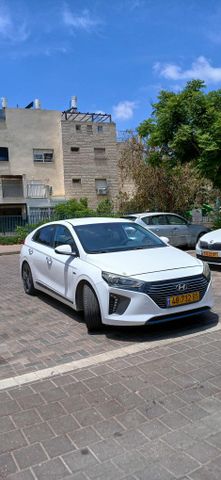 יונדאי איוניק