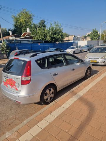 יונדאי i30