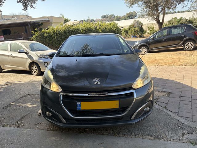 פיג'ו 208