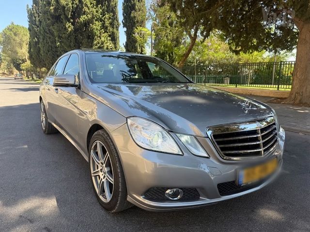 מרצדס-בנץ E-class