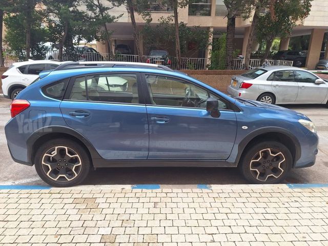 סובארו XV