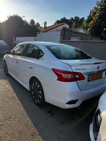 ניסאן סנטרה