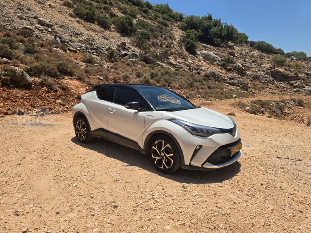 טויוטה C-HR