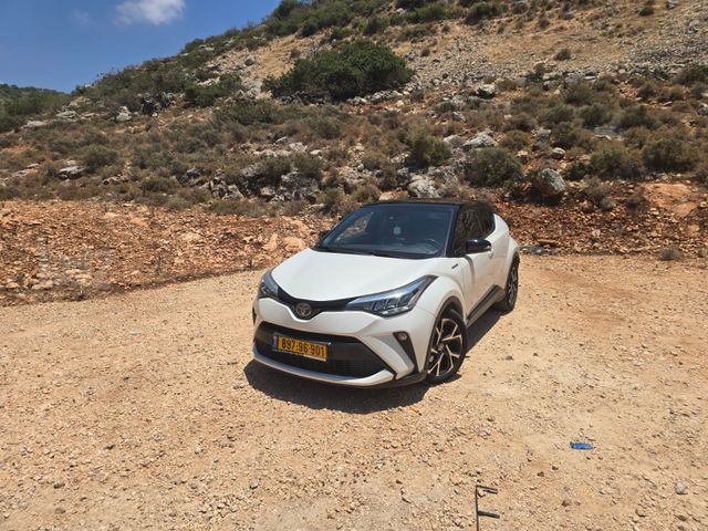 טויוטה C-HR