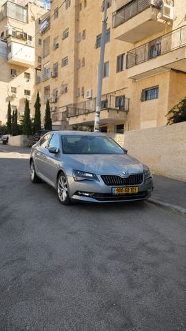 מודעת רכב סקודה סופרב