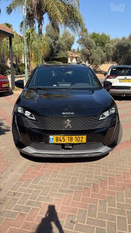 פיג'ו 3008