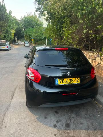 מודעת רכב פיג'ו 208
